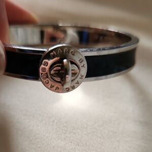 Marc by Marc Jacobs Black Enamel Silver-Tone Toggle Bangle